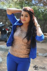 Tashu Kaushik at Reporter Movie Teaser Launch